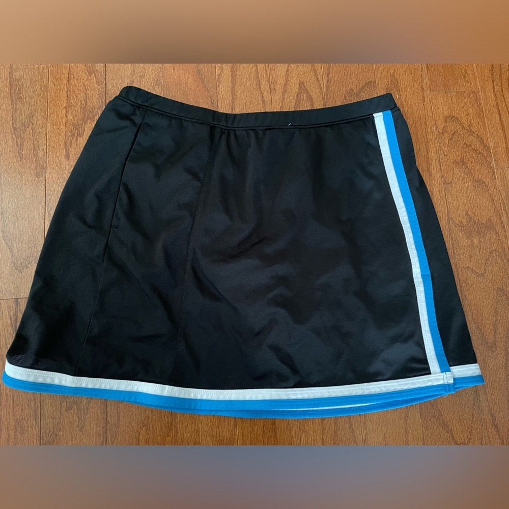 IZOD Medium Golf Pull On Skort